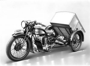 Immagine di Motofurgoncino Ollearo con motore 250cc. e cassone ribaltabile.